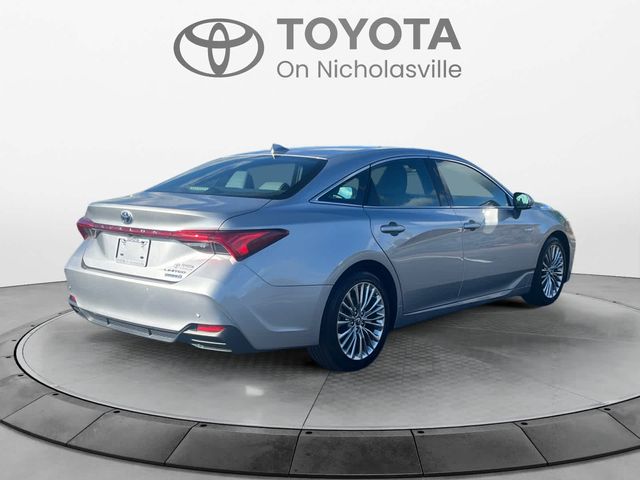 2019 Toyota Avalon Hybrid Limited