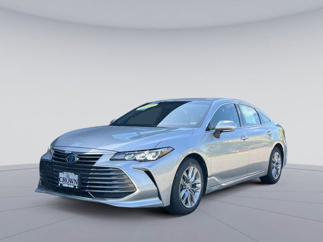 2019 Toyota Avalon Hybrid XLE