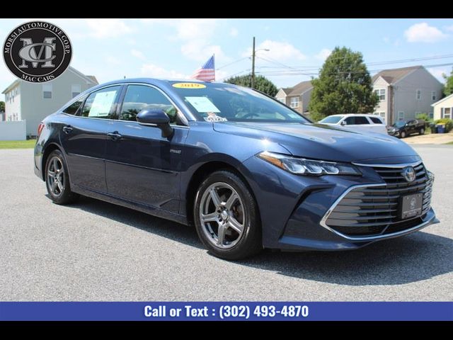 2019 Toyota Avalon Hybrid XLE