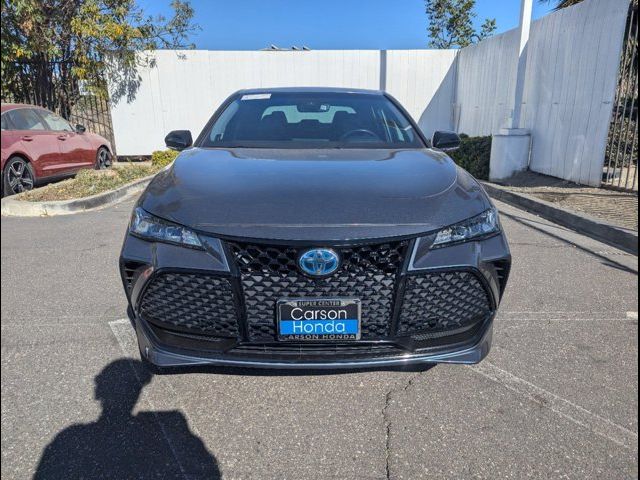 2019 Toyota Avalon Hybrid XSE