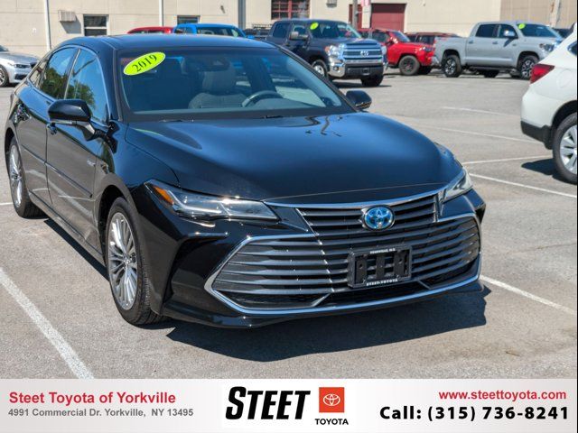 2019 Toyota Avalon Hybrid Limited