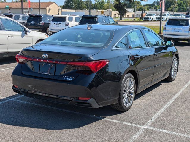 2019 Toyota Avalon Hybrid Limited