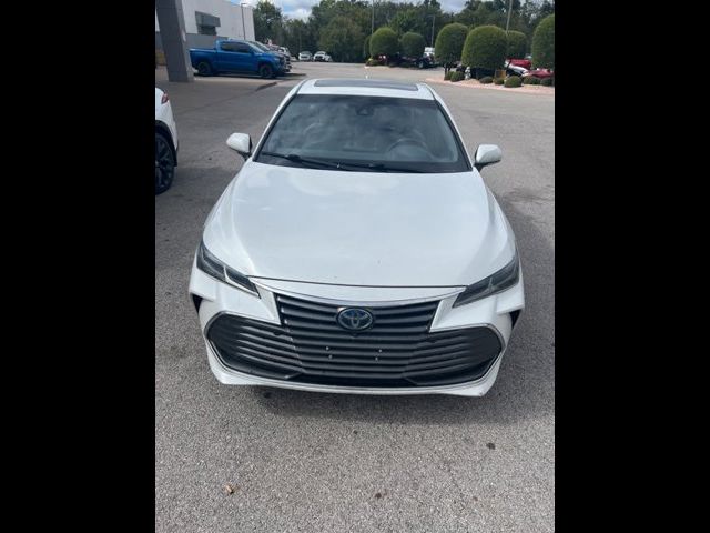 2019 Toyota Avalon Hybrid Limited