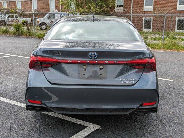 2019 Toyota Avalon Hybrid Limited