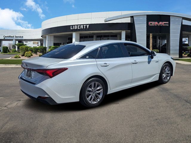 2019 Toyota Avalon Hybrid XLE