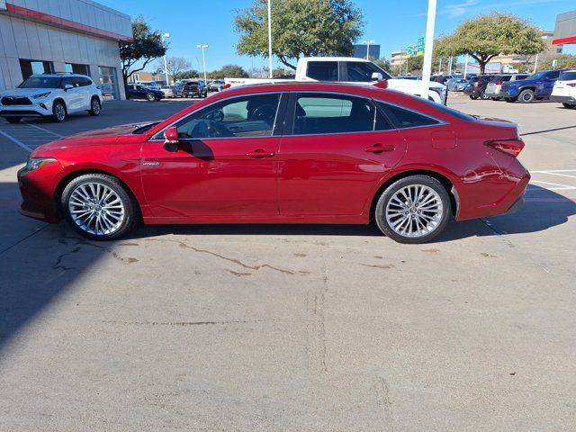 2019 Toyota Avalon Hybrid Limited