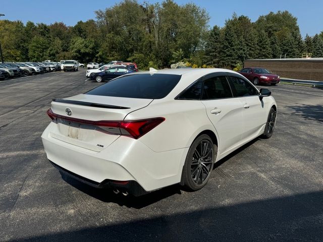 2019 Toyota Avalon XSE