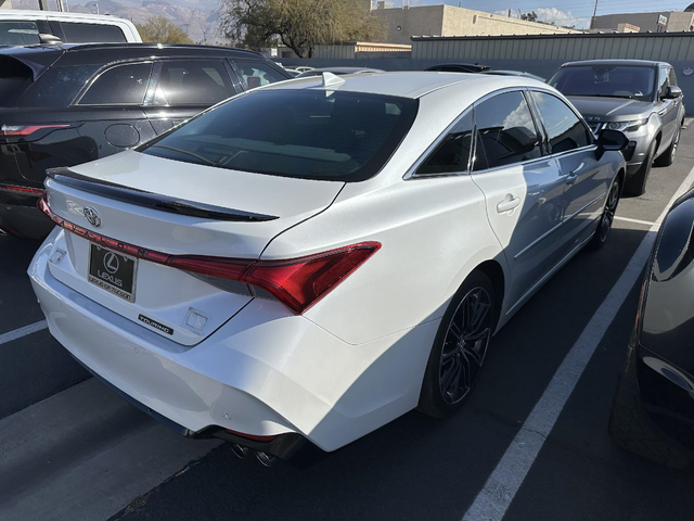 2019 Toyota Avalon Touring