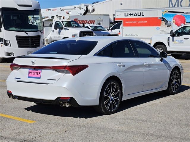 2019 Toyota Avalon Touring