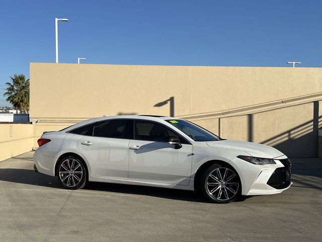 2019 Toyota Avalon Touring