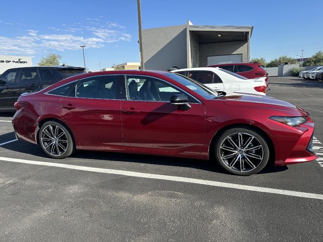 2019 Toyota Avalon Touring