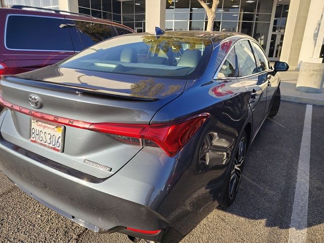 2019 Toyota Avalon Touring