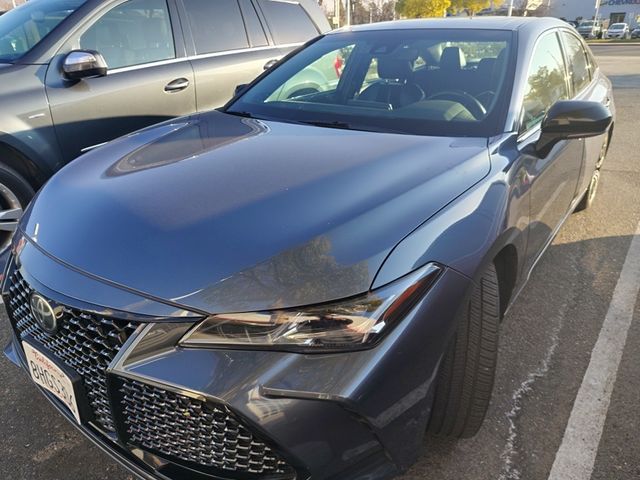 2019 Toyota Avalon Touring