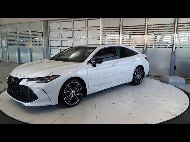 2019 Toyota Avalon Touring