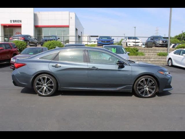 2019 Toyota Avalon Touring