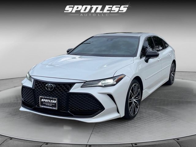 2019 Toyota Avalon Touring