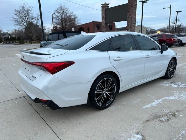 2019 Toyota Avalon Touring