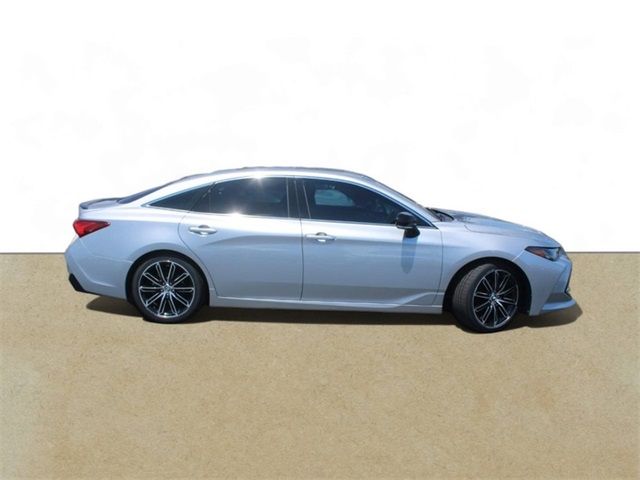 2019 Toyota Avalon Touring