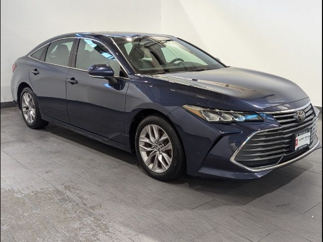 2019 Toyota Avalon XLE