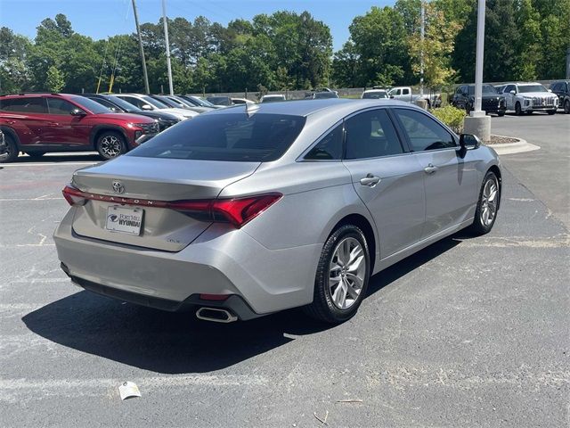 2019 Toyota Avalon XLE