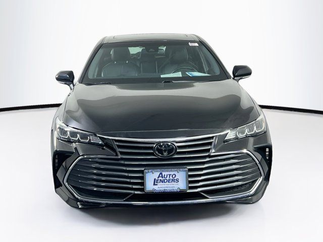 2019 Toyota Avalon XLE