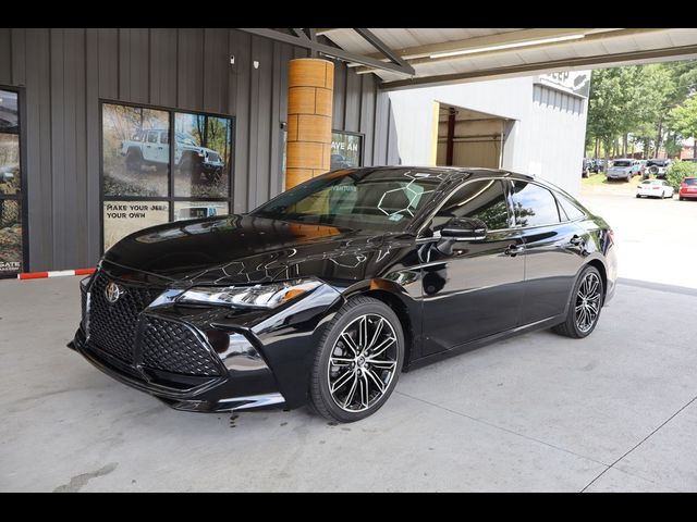 2019 Toyota Avalon XLE