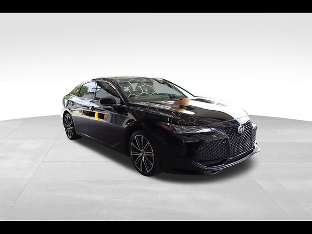 2019 Toyota Avalon XLE