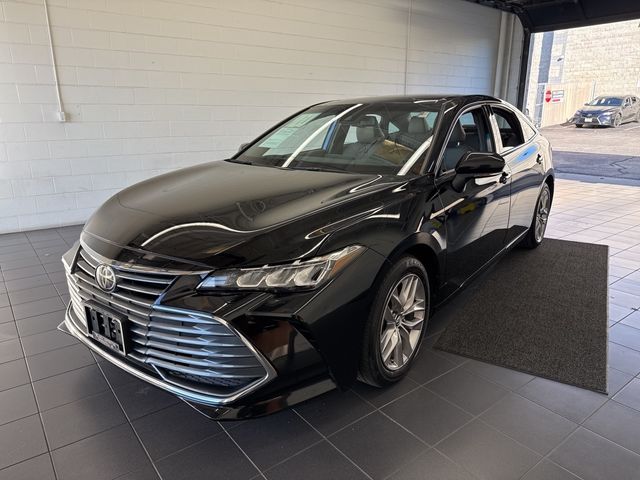 2019 Toyota Avalon XLE