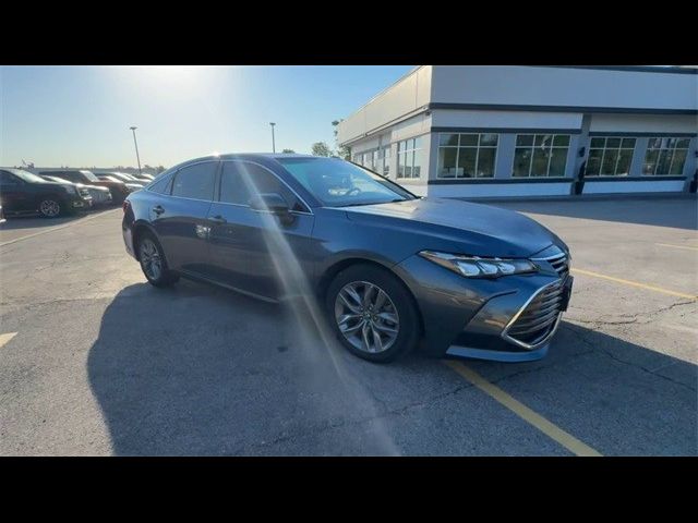 2019 Toyota Avalon XLE