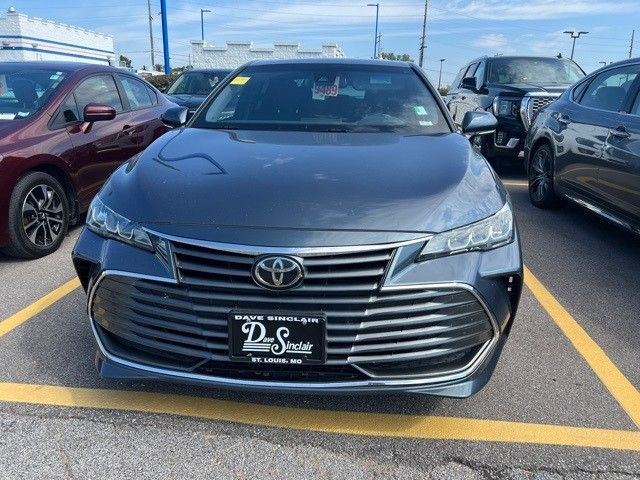 2019 Toyota Avalon XLE