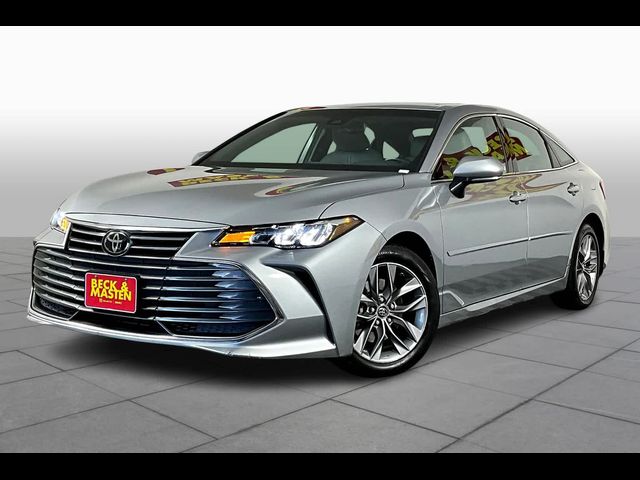 2019 Toyota Avalon XLE