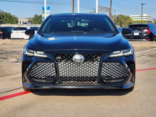 2019 Toyota Avalon XLE