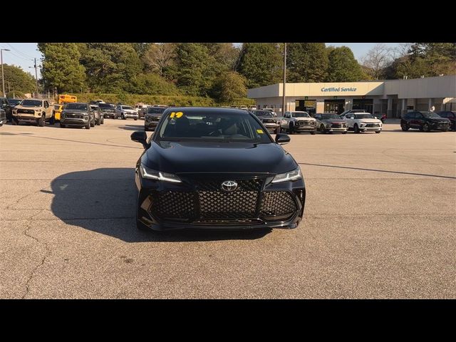 2019 Toyota Avalon XLE