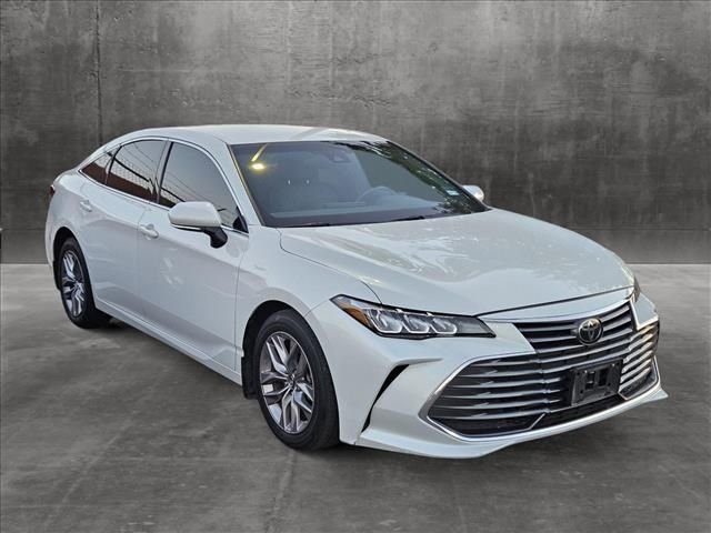 2019 Toyota Avalon XLE