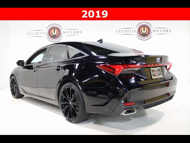 2019 Toyota Avalon XLE