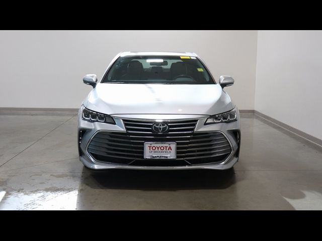 2019 Toyota Avalon XLE