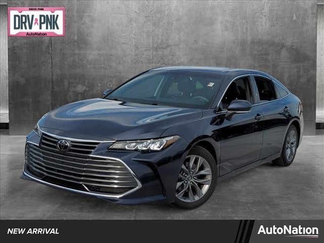 2019 Toyota Avalon XLE