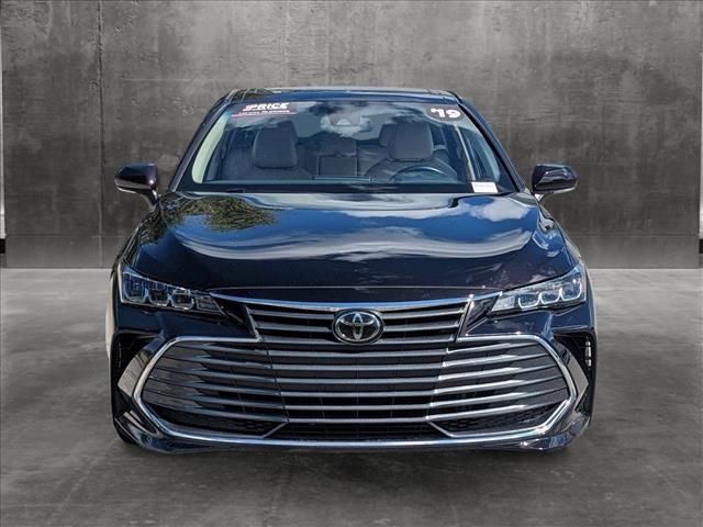 2019 Toyota Avalon XLE