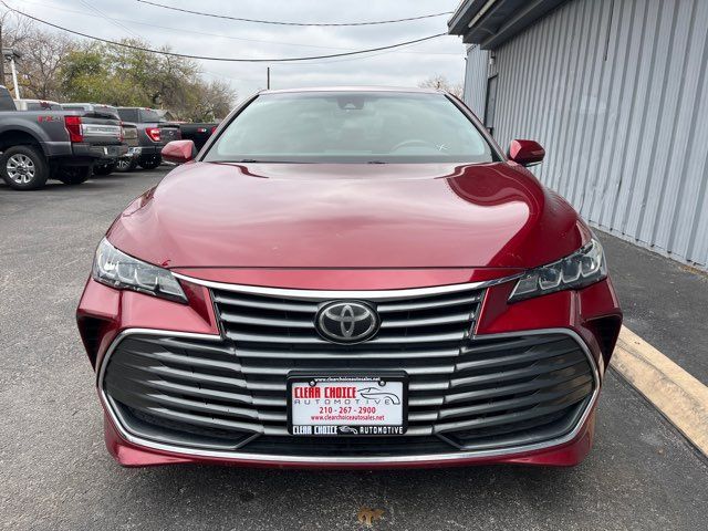 2019 Toyota Avalon XLE