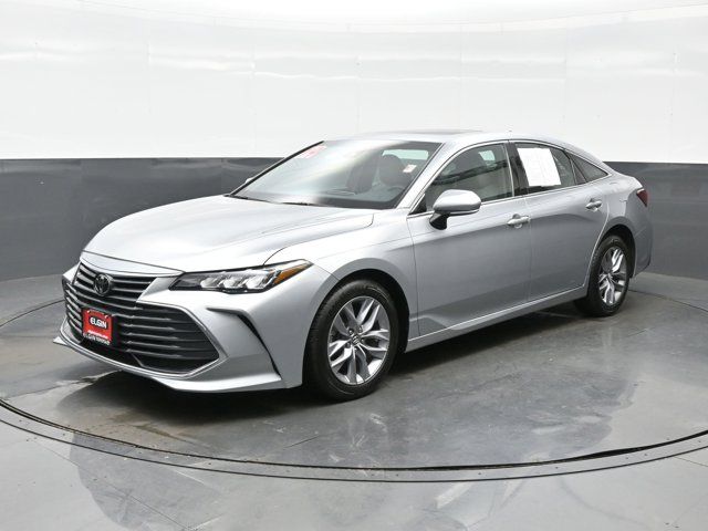 2019 Toyota Avalon XLE