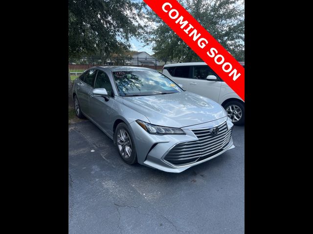 2019 Toyota Avalon XLE