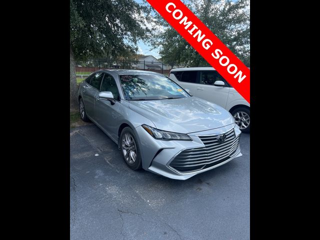 2019 Toyota Avalon XLE