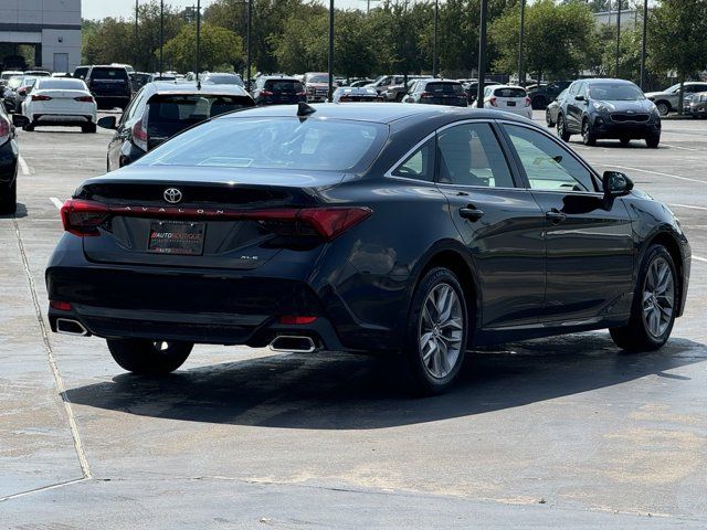 2019 Toyota Avalon XLE