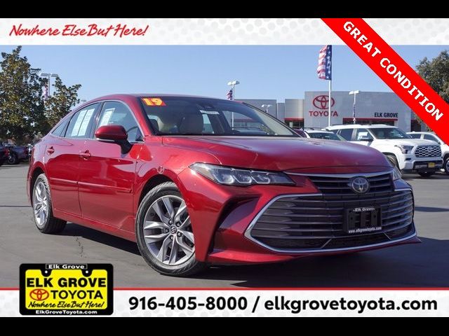 2019 Toyota Avalon XLE