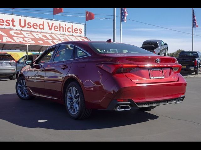 2019 Toyota Avalon XLE