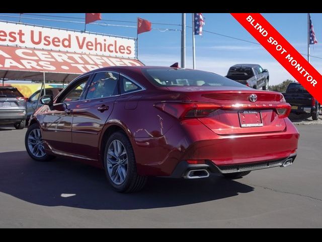 2019 Toyota Avalon XLE