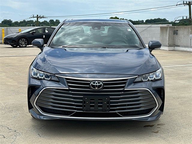 2019 Toyota Avalon XLE