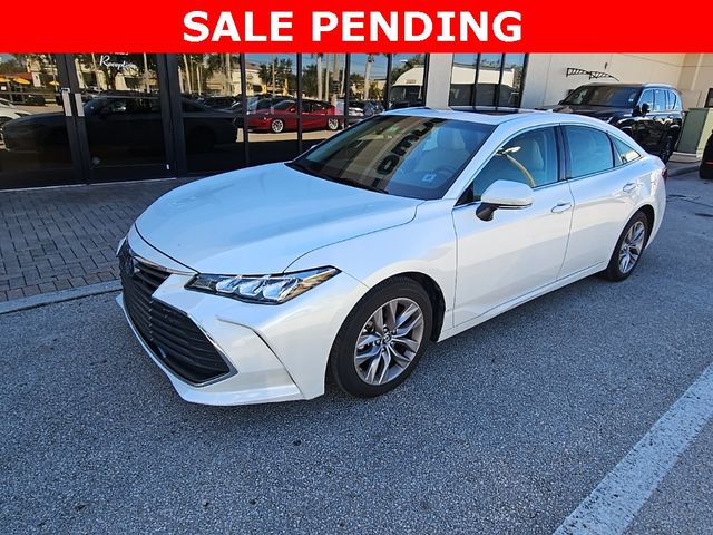 2019 Toyota Avalon XLE