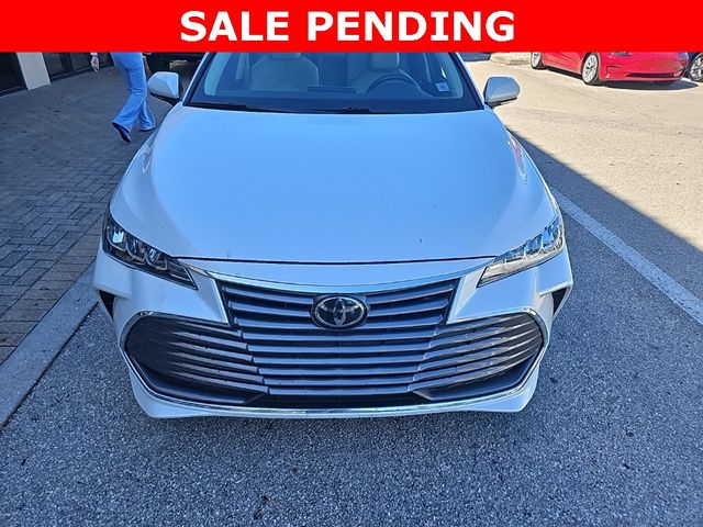 2019 Toyota Avalon XLE