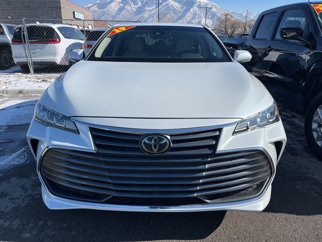 2019 Toyota Avalon XLE